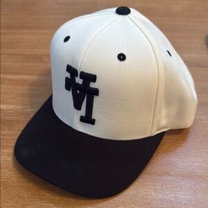 Black and White LA Dodgers Baseball Cap